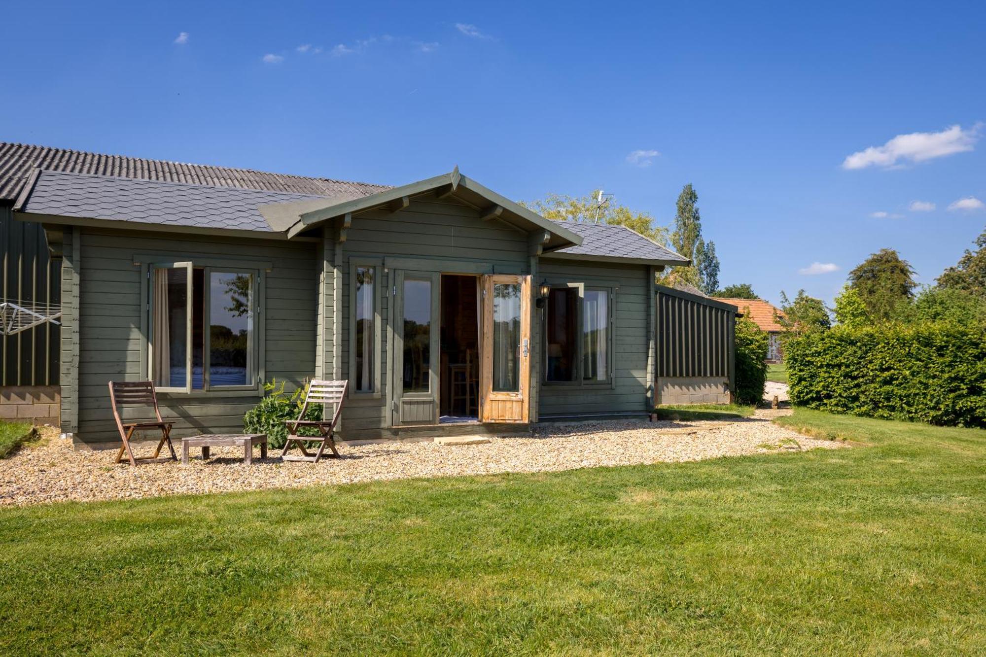 Little Park Farm Queen Anne Farmhouse & Apartments Stratfield Mortimer Exterior photo
